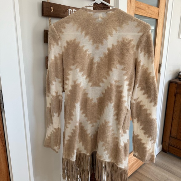 INC International Concept Soft Tan and Cream Fringed Open Cardigan Women’s M GUC - Picture 3 of 11